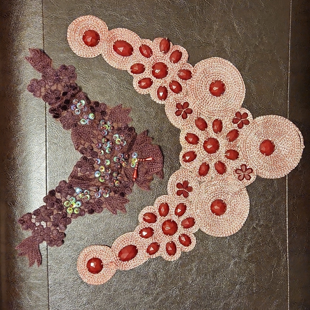 Lot of sew in collar appliques